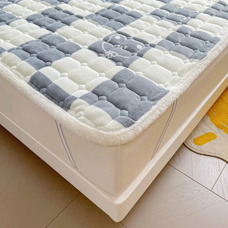 Soft Quilted Velvet Mattress Topper