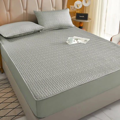 Waterproof Thick Mattress Protector